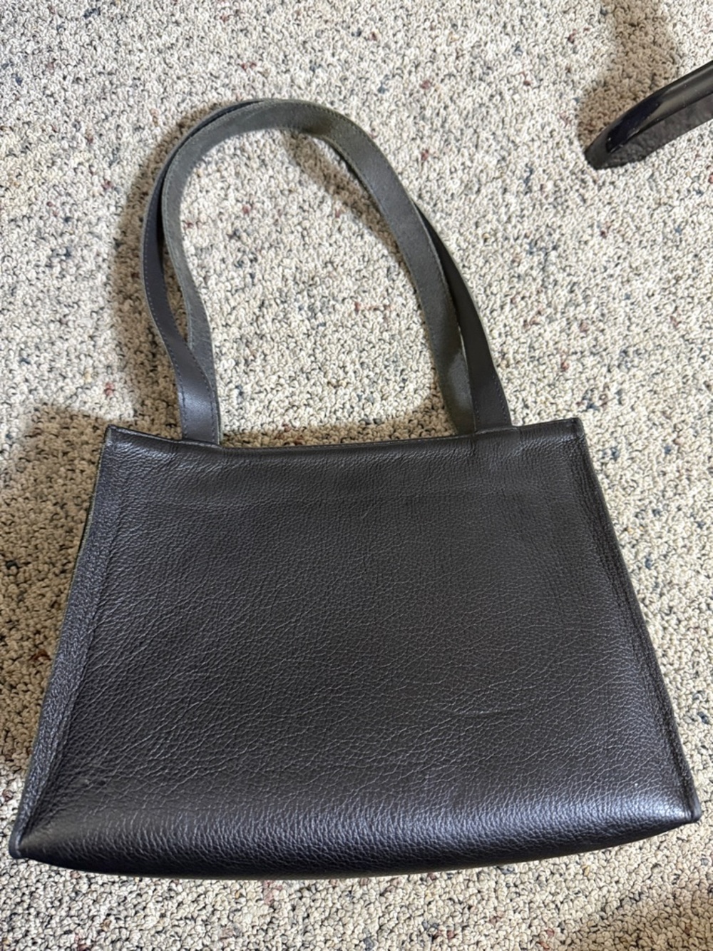 Harley-Davidson Vintage Black Leather Shoulder Tote Bag with Embroidered Logo - Picture 3 of 6